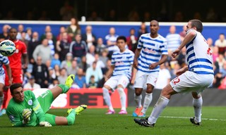 队于危难时 队于危难时